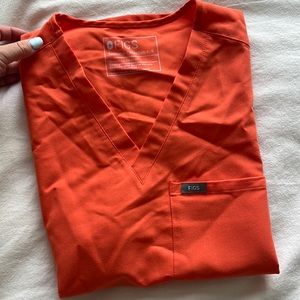 Figs Catarina One Pocket Scrub top